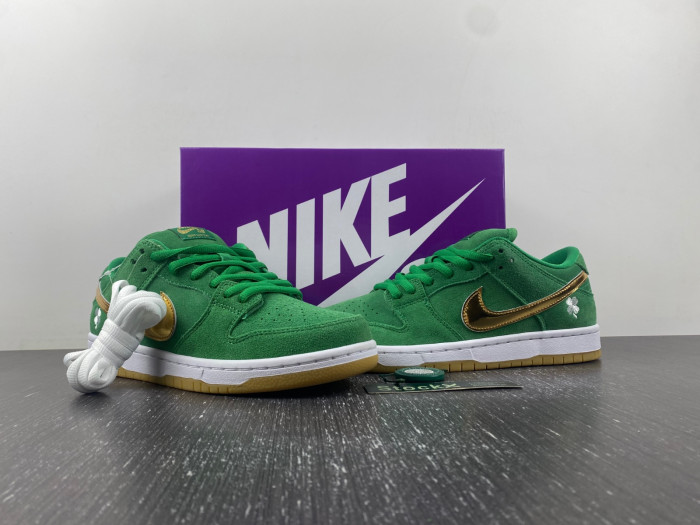 nike sb dunk low pro st. patrick