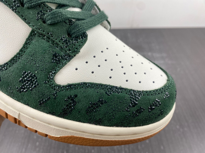nike dunk low “green snake” fq8893-397