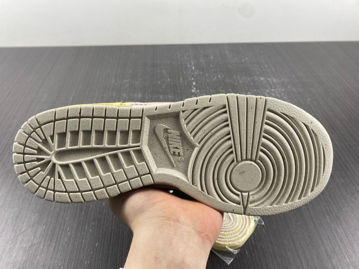 nike dunk low disrupt2