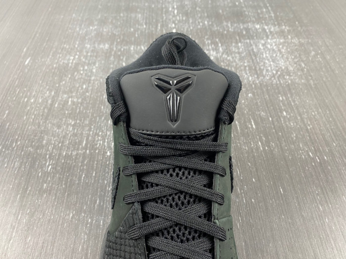 nike kobe 4 protro “black gold” fq3544-001