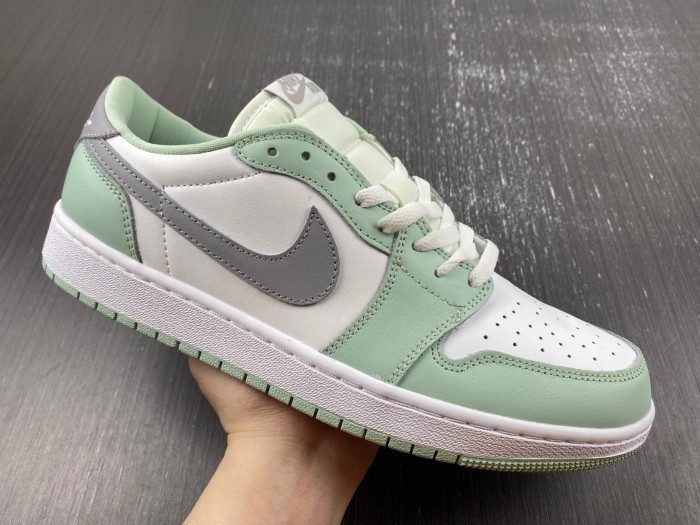 jordan 1 low ajl0526