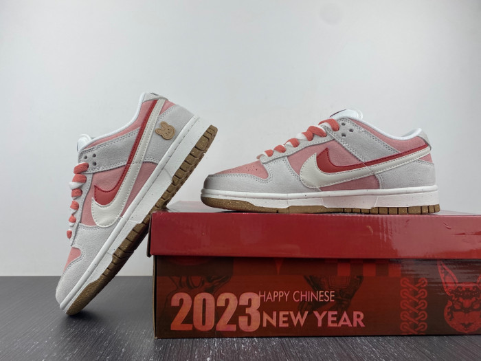 nike dunk low se do9457-110