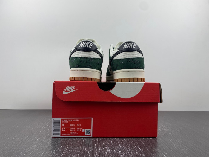 nike dunk low “green snake” fq8893-397