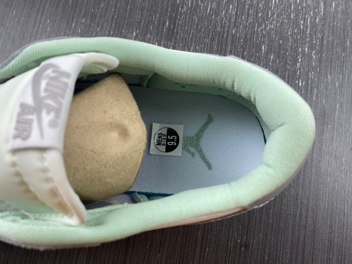 jordan 1 low ajl0526