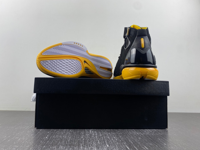 nike air zoom huarache 2k4 black varsity maize 308475-003