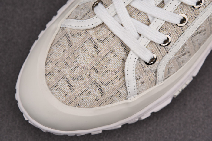 dio* sneakers t0000-031