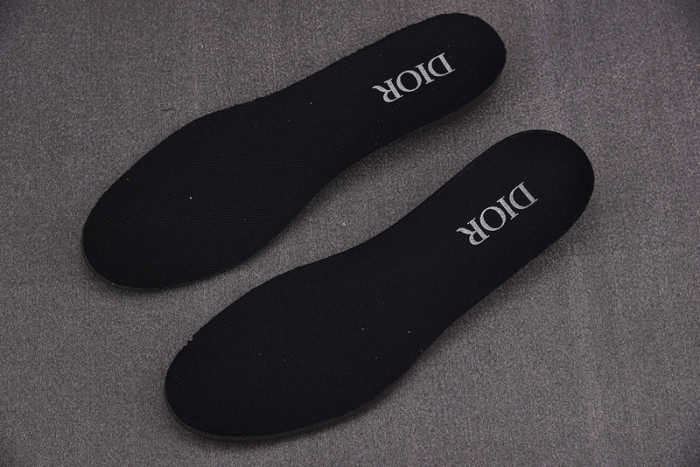 dio* sneakers t0000-035