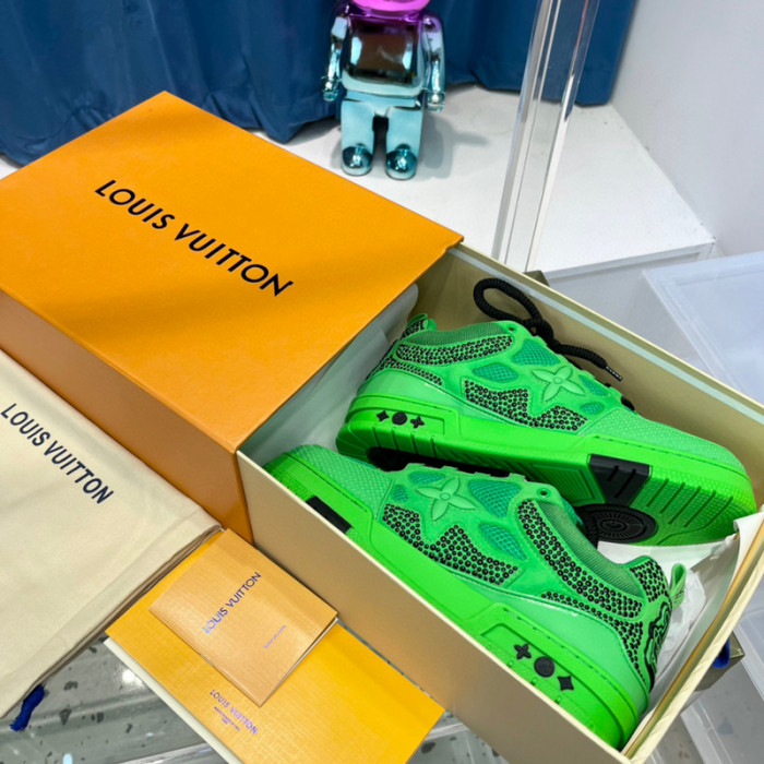 lv skate snekaers l0000298