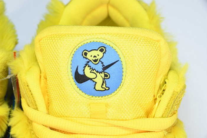 grateful dead x nike sb dunk low“ yellow bear” cj5378-700