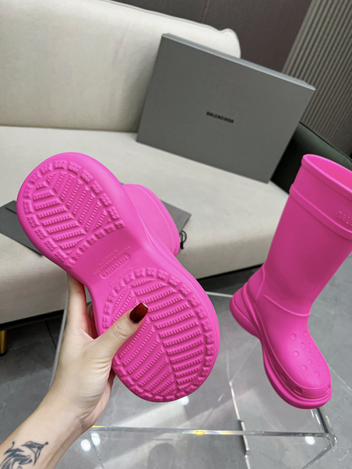 ba*len*cia*ga x Cr0c5 chunky rubber boots b03