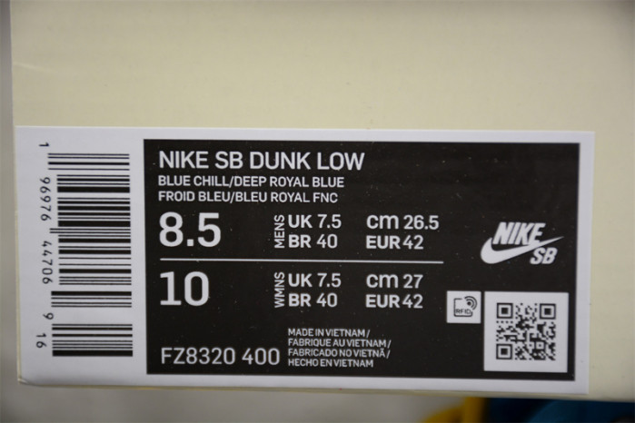 the powerpuff girls x nike sb dunk low “bubbles” fz8320-400