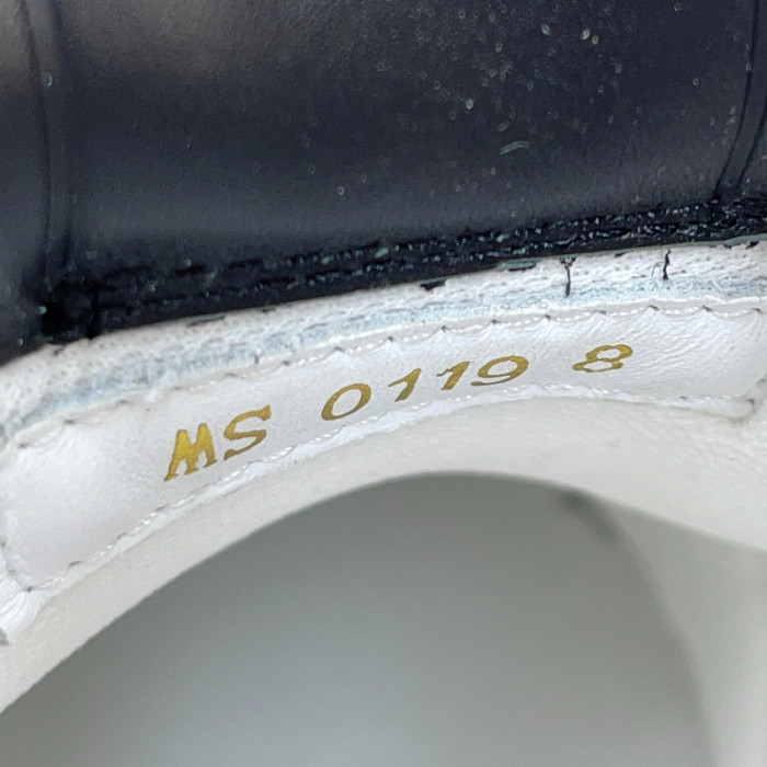 lv snekaers l0000103