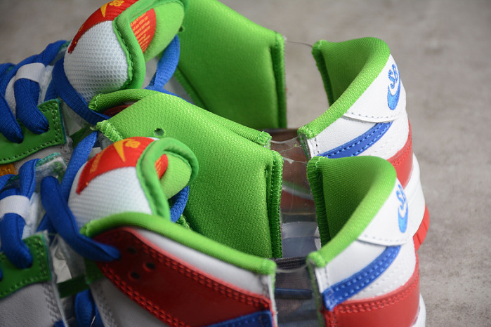 ebay x nike sb dunk low “sandy bodecker” fd8777-100