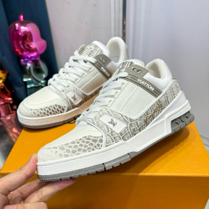 lv snekaers l0000139