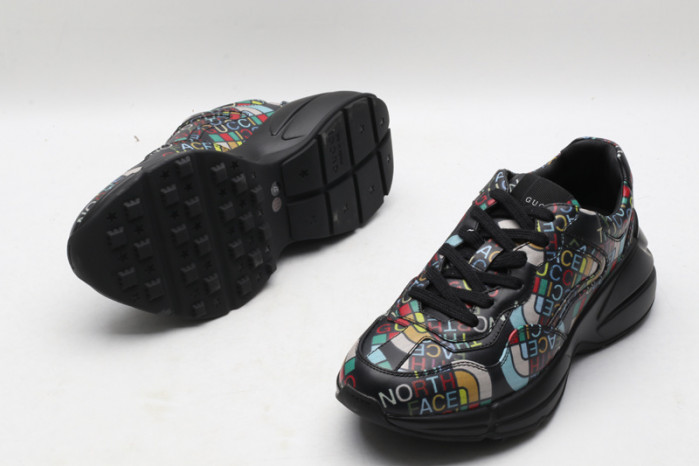 G*u*i* rhyton sneaker