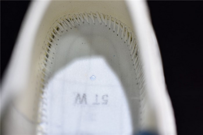 nike epic react flyknit 2 running shoe bq8927-100