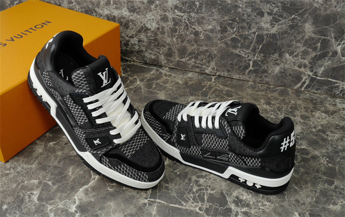 lv snekaers l0000339