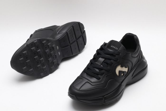 G*u*i* rhyton sneaker