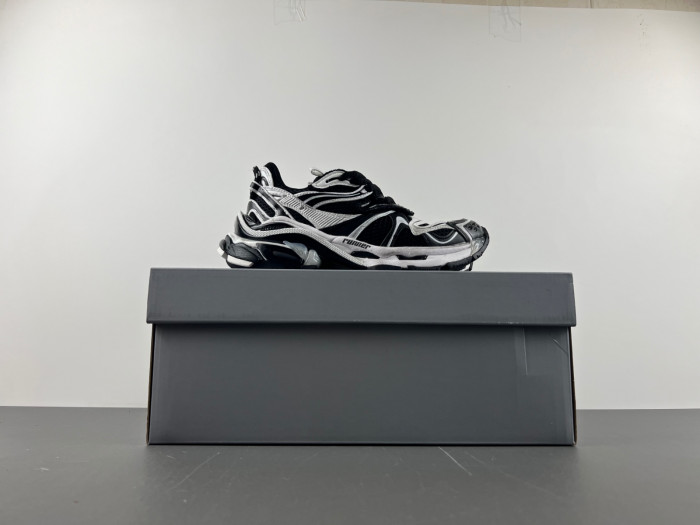 Ba*len*cia*ga runner sneaker w3rxp-0213