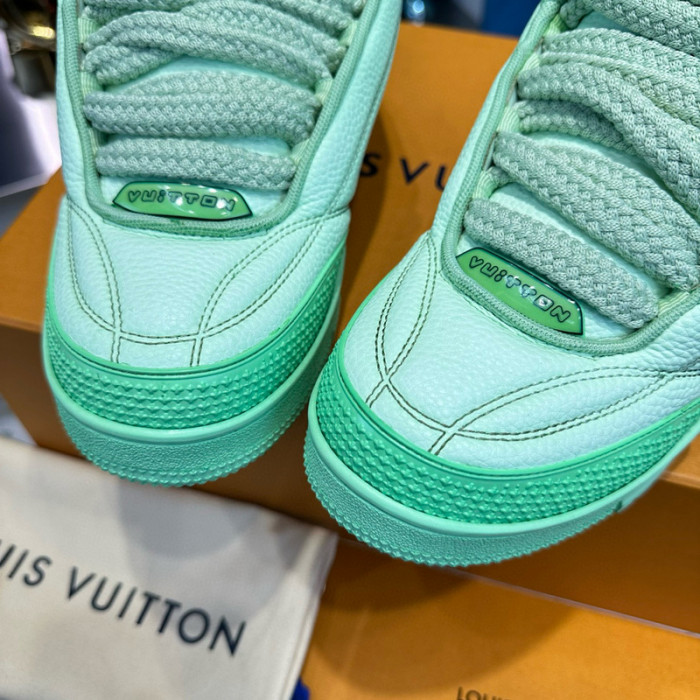 lv skate snekaers l0000196
