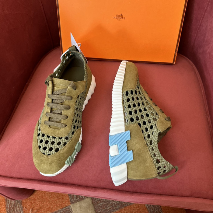 H**me5 snekaers hm021