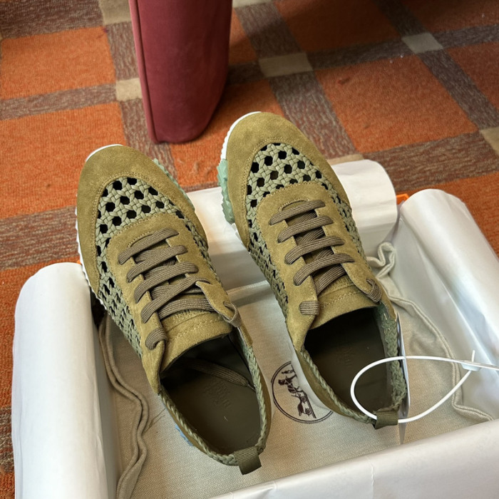 H**me5 snekaers hm021