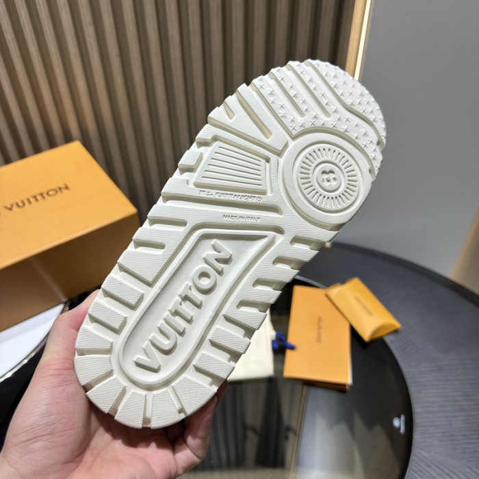 LV snekaers L0000483