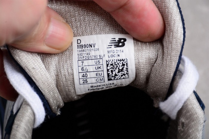 New Balance 990 M990NV6