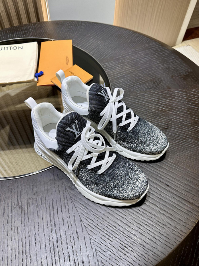 LV snekaers L0000388
