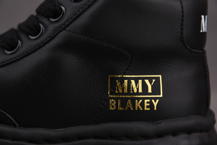 Ma*s*n mihara yasuhiro sneaker mmys22