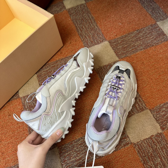 LV snekaers L0000408