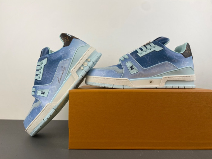 LV snekaers L0000791
