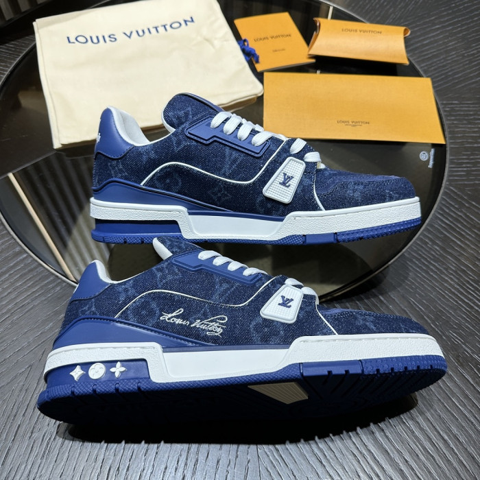LV snekaers L0000903