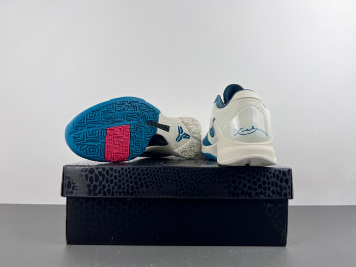 Nike Kobe 5 Protro Caitlin Clark Coconut Milk Spruce IZ1852-100