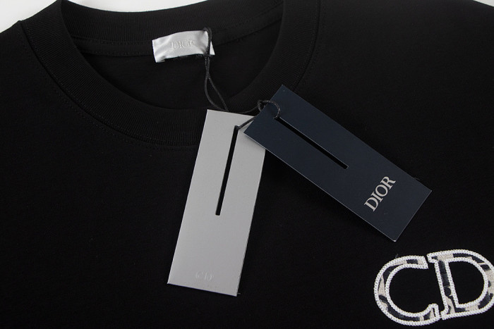 D1OR T-SHIRT DR64