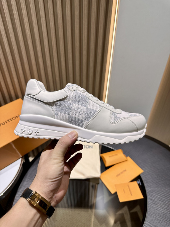 LV snekaers L0000381