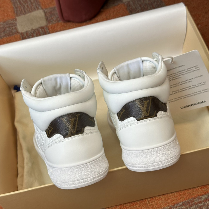 LV snekaers L0000454