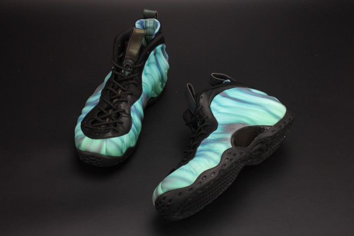 nike air foamposite one “N0r*hern lights” black/green mens 840559-001