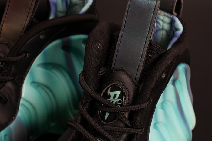 nike air foamposite one “N0r*hern lights” black/green mens 840559-001