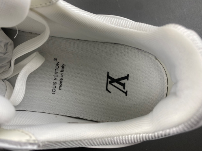 LV snekaers L0000724