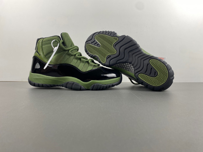 Air Jordan 11 green CT8012-300