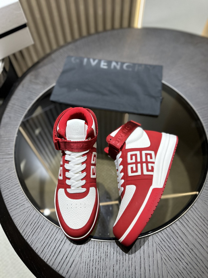 Givenchy Sneakers 660028