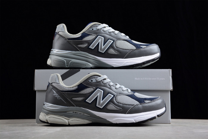New Balance NB990 M990GJ3
