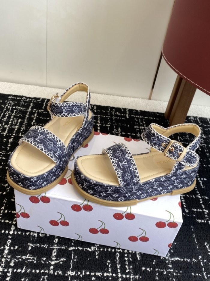 L&V sandal 229