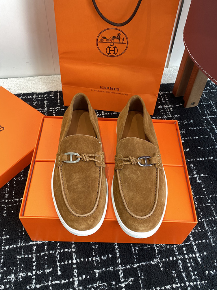 H**me5 loafers hm082