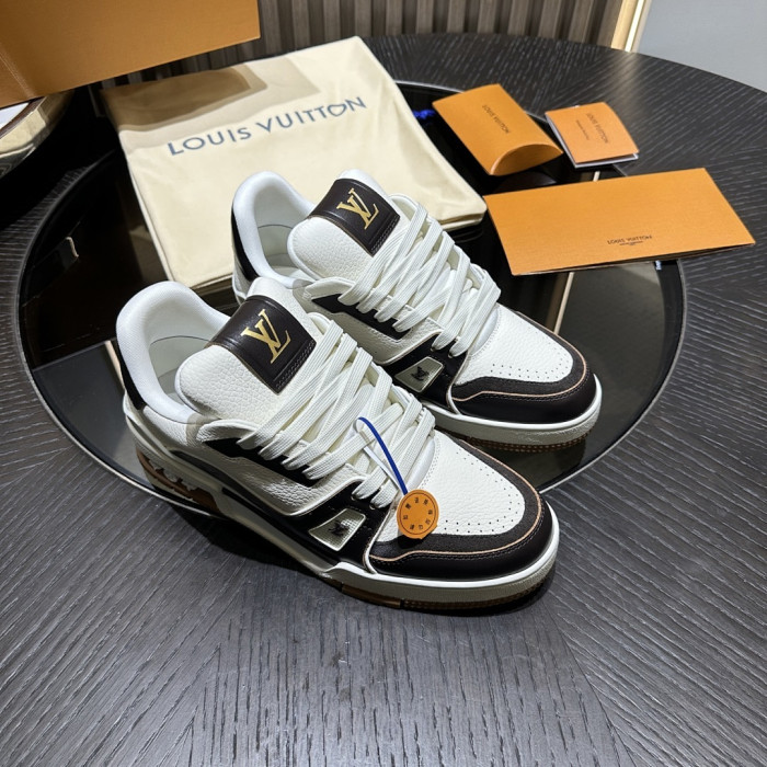 LV snekaers L0000741