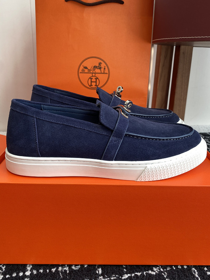 H**me5 loafers hm089