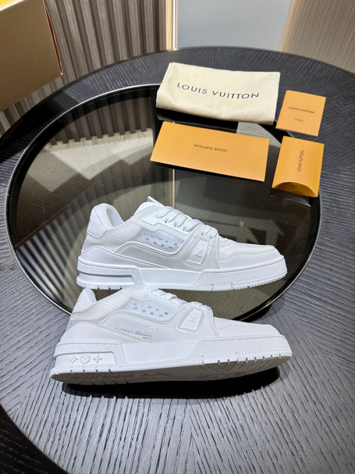 LV snekaers L0000367