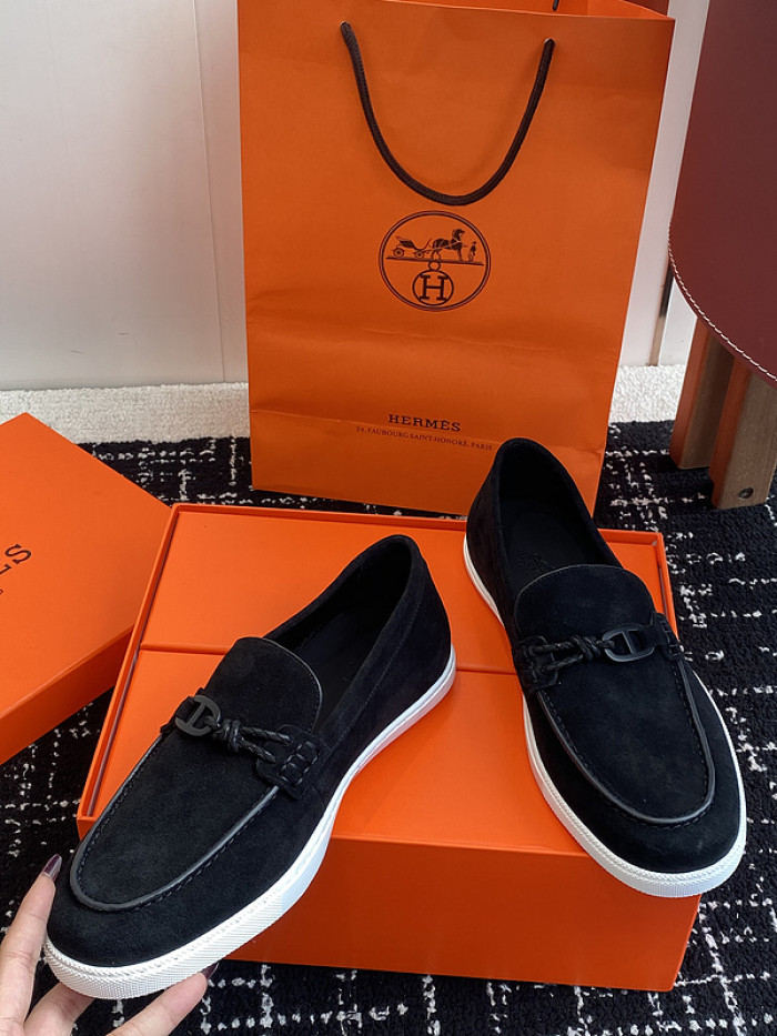 H**me5 loafers hm086