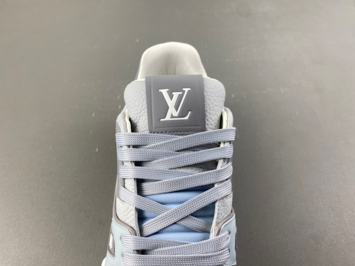 LV snekaers L0000726